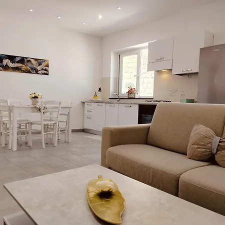 Apartment Raffaele